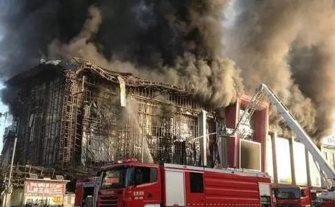 北京喜隆多火災現場 北京喜隆多火災現場
